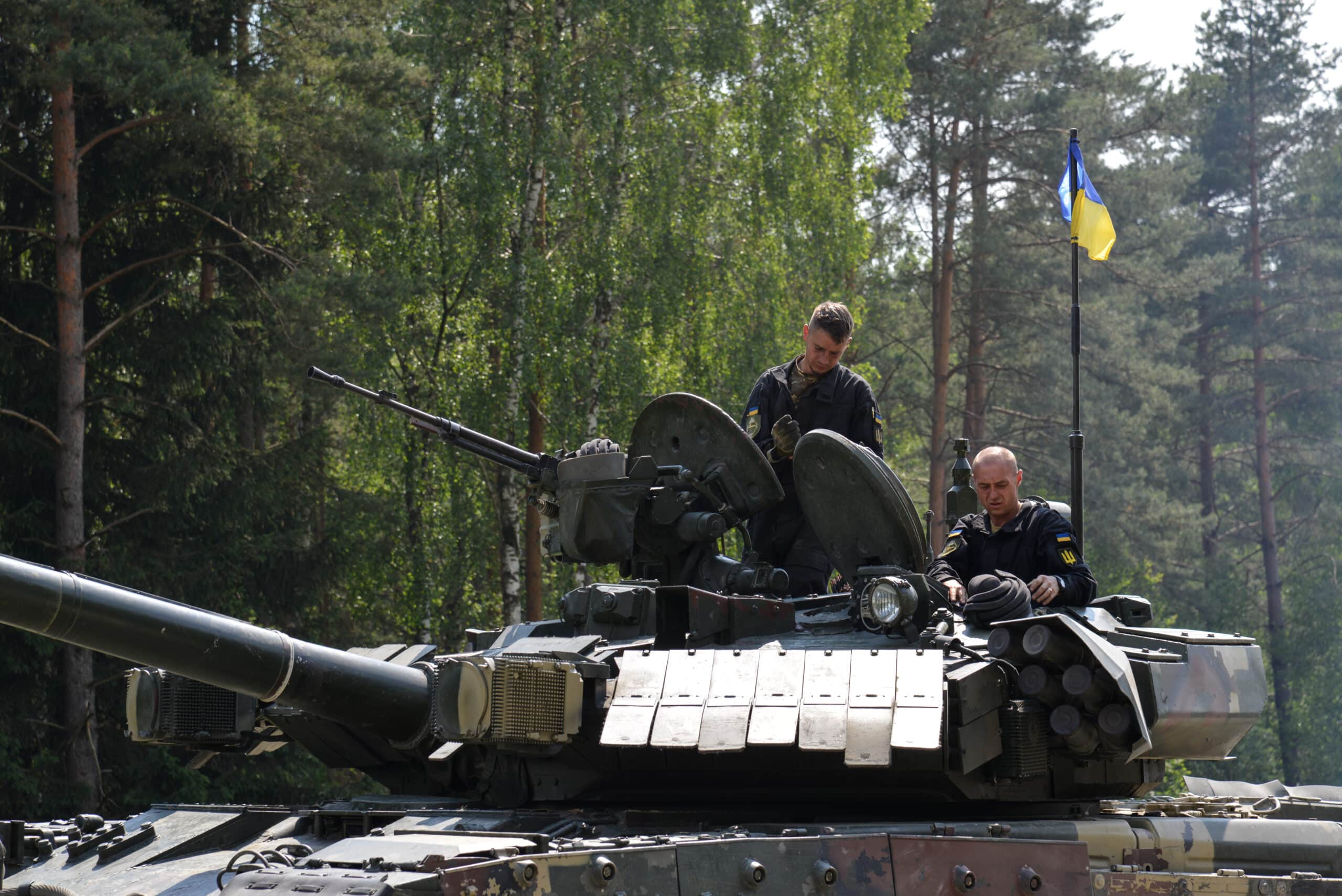 Ukraine Forces of the Mechanical Brigade standing atop a tank