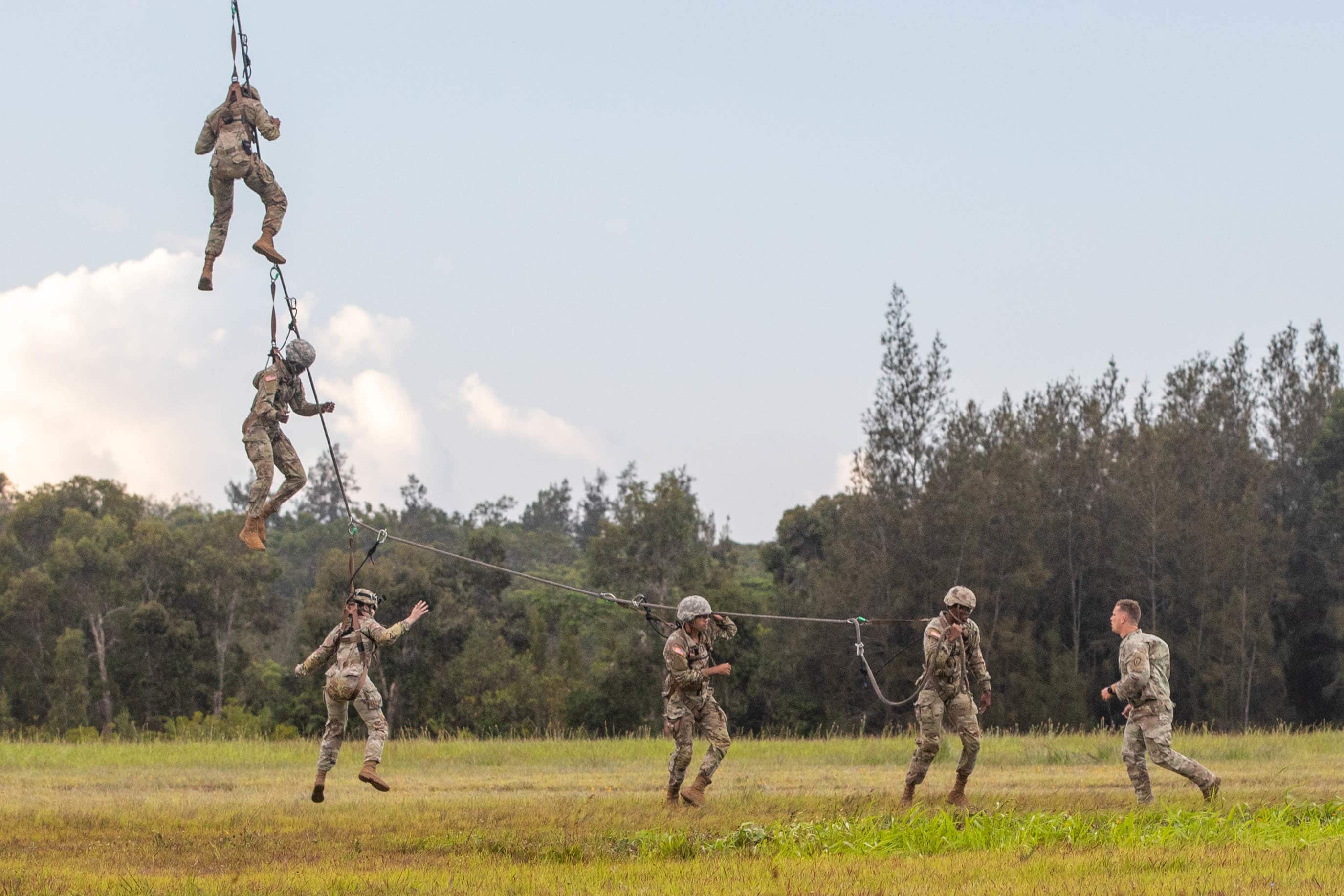 U.S. Army Pacific Best Warrior competitors conducted Special Patrol Insertion/Extraction Systems training June 7 during the 2022 USARPAC Best Warrior Competition at the 25th Infantry Division's Lightning Academy