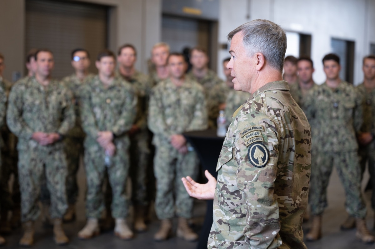 CORONADO (June 2, 2023) U.S. Army Gen. Bryan P. Fenton, commander, U.S. Special Operations Command, speaks with Naval Special Warfare Sailors during a visit to NSW West Coast commands.