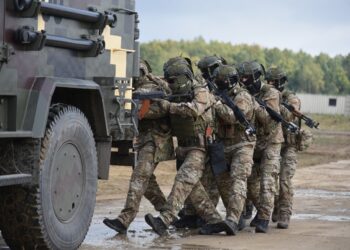 Starychi, Ukraine, 20 september 2019. Ukrainian soldiers during a joint military exercise Rapid Trident 2019 at the International Center for Peacekeeping and Security of the National Academy of Land