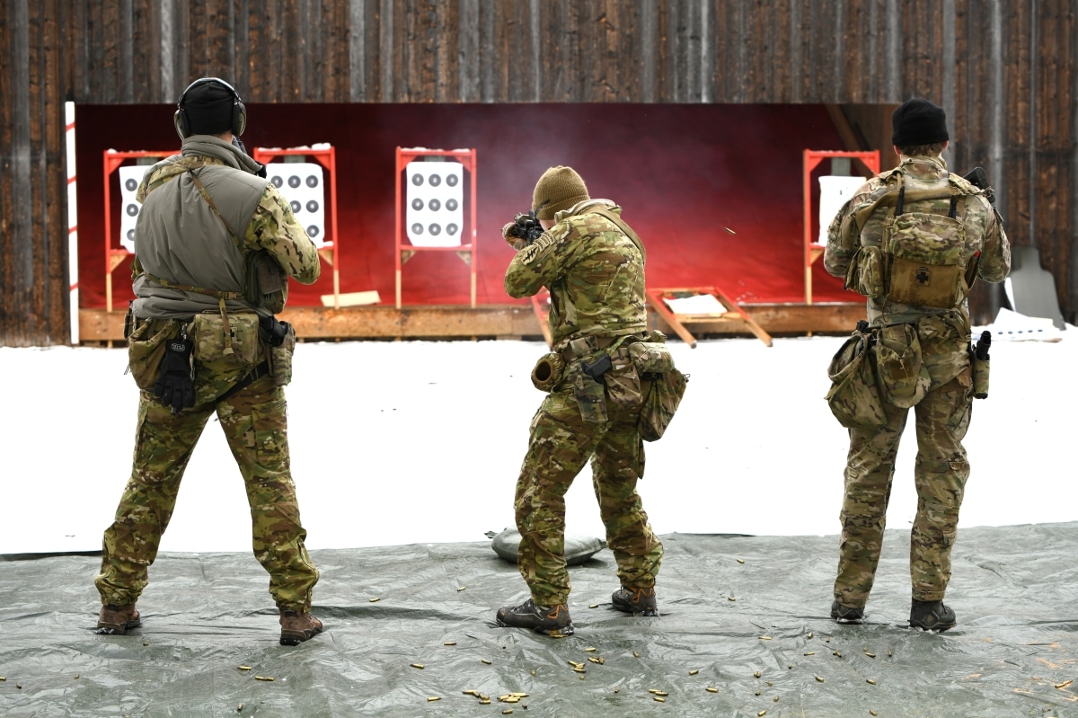 U.S. Special Operations Soldiers, assigned to 10th Special Forces Group (Airborne), U.S. Special Operations Command Europe, conducts a live fire training exercise at the Panzer Range Complex