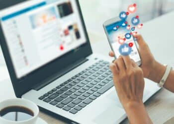 Young businesswoman using smart phone ,Social, media, Marketing concept