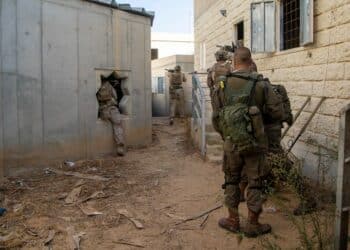 211110-M-PO838-1575 MALA NATIONAL TRAINING CENTER, Israel (Nov. 10, 2021) Marines assigned to the 11th Marine Expeditionary Unit and Israeli Defense Forces soldiers clear buildings during a combined urban assault exercise in support of an Israeli interoperability exercise at Mala National Training Center, Israel, Nov. 9.