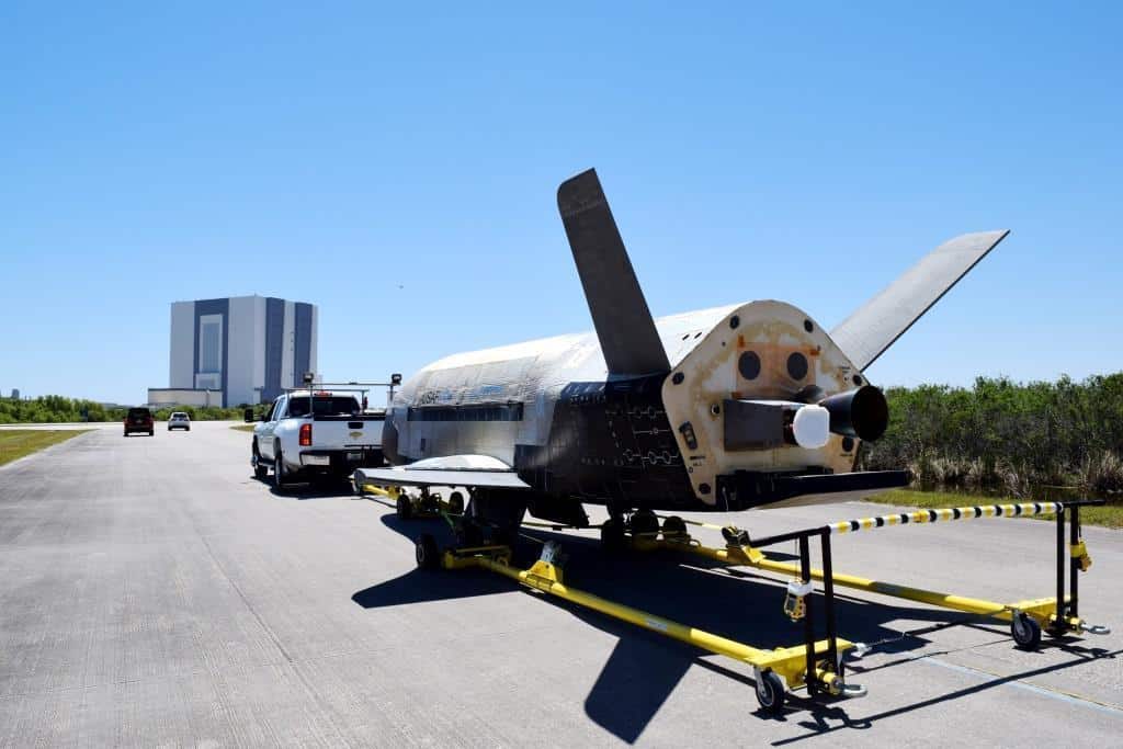 The Air Force's X-37B Orbital Test Vehicle mission 4 landed at NASA 's Kennedy Space Center Shuttle Landing Facility May 7, 2017. Managed by the Air Force Rapid Capabilities Office, the X-37B program is the newest and most advanced re-entry spacecraft that performs risk reduction, experimentation and concept of operations development for reusable space vehicle technologies.