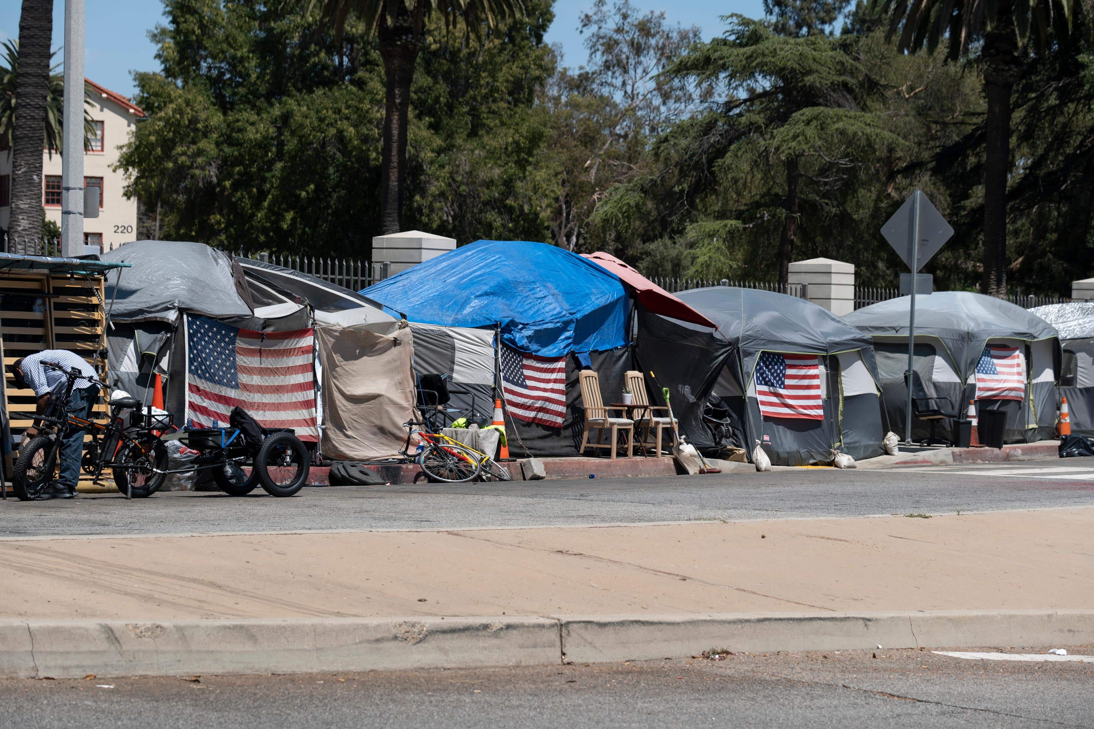 Los Angeles, CA USA - Julyl 3, 2021: Row of tents for homeless veterans surrounding the permieter of the Veterans Administration and Hospital grounds