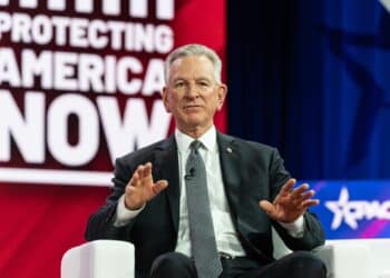 U.S. Military Services Fast-Track Promotions After Senatorial Hold Lifted