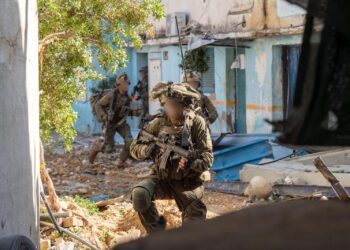 IDF Special Forces Detain Over 100 Suspects in Khan Younis Hospital Raid