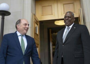 Former U.K. Defense Secretary Ben Wallace Advocates for Agile Special Operations Forces at SOF Week 2024