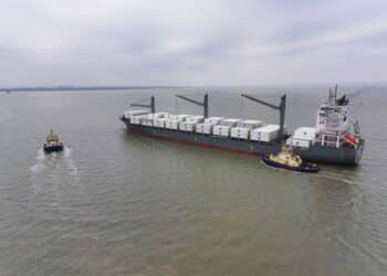 Vessel in Red Sea Sustains Damage After Being Struck, UKMTO Reports