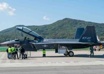 South Korea Greenlights Production of 20 KF-21 Boramae Fighter Jets