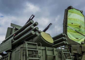 Ukraine Launches Largest Drone Attack on Moscow, Killing One and Disrupting Flights