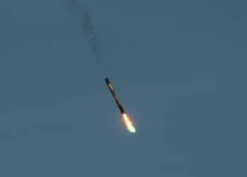 SpaceX Successfully Catches Super Heavy Booster in Groundbreaking Starship Test