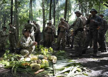 Pentagon Sends Troops to Panama for Jungle Warfare Training