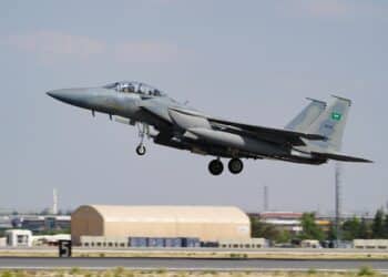 Saudi Arabia Bombs Yemen Port Over Alleged UAE Weapons Shipment to Separatists