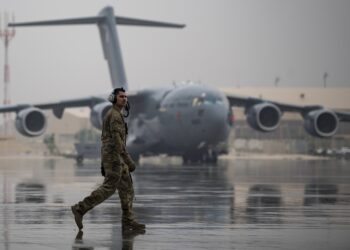 Iran Closes Airspace Amid Warnings of Imminent US Attack