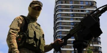 Iranian Surgeon Faces Execution for Treating Wounded Protesters as Regime Targets Doctors