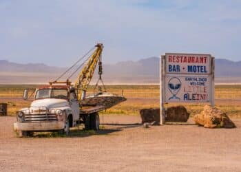 Trump Directs Pentagon to Release UFO and Alien Files Following Viral Obama Podcast