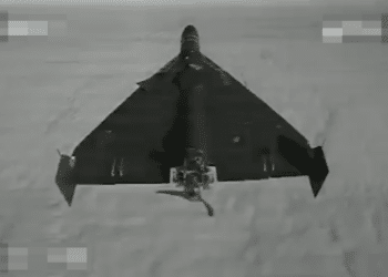 Russian Shahed Drones Now Deploying FPV Drones as Airborne Motherships, Video Confirms