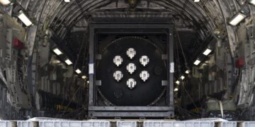 U.S. Airlifts Modular Reactors from California to Utah in Historic Mission