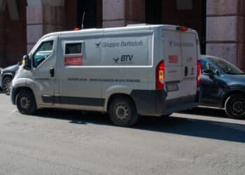 Armed Group Targets Armored Cash Truck on Italian Highway