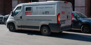 Armed Group Targets Armored Cash Truck on Italian Highway