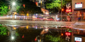 Austin Bar Shooting Kills 2; Investigators Eye Link to U.S.-Israeli Strikes on Iran