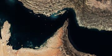 Iran Picks Bitcoin Over Freezable Stablecoins for Hormuz Toll as West Rejects Trump-Tehran Venture