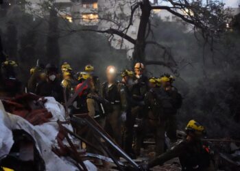 Haifa Missile Strike Leaves Four Missing, a Possible Live 450kg Warhead Inside the Rubble