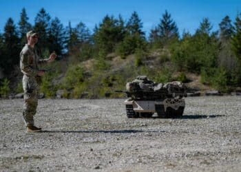 Army’s New Robotics Hub Seeks Dual-Role UGV for Resupply and Casualty Evacuation