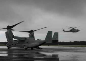 SOUTHCOM Chief Flies Into Caracas as Marines Stage Embassy Drill