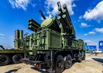 Russia Choppers In Rooftop Air Defense Systems On Moscow Skyscraper