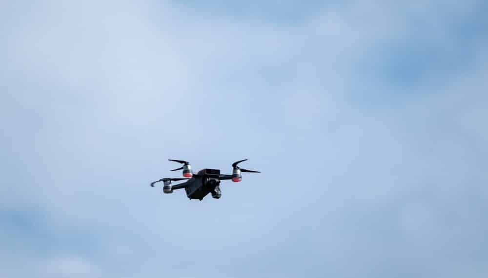 Blackbird Drone Hits 453 mph Unofficially, Signal Failures Flag FPV Vulnerability