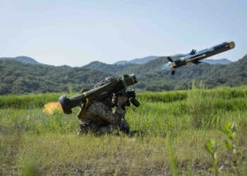 Army Receives First Next-Gen Javelin Launchers From Raytheon, Lockheed After Delays