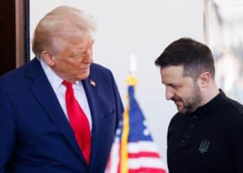 Trump Backs Ukraine Pressure as Iran Deal Unlocks G7 Sanctions Push