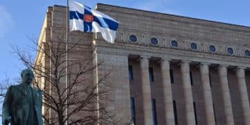 Finland Ends Nuclear Weapons Ban as Russia Builds New Border Base