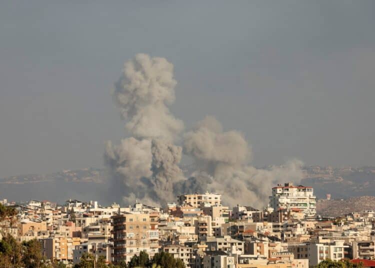 Hundreds Flee Tyre’s Christian Neighborhood After Israeli Strike Kills 8