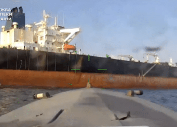 Ukraine Strikes Moscow Fuel Depot and Wildberries Logistics Hub in 400-Drone Raid
