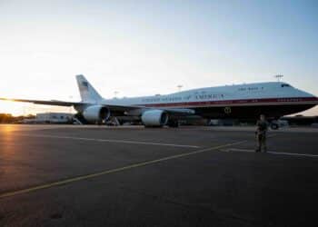 Air Force to Ground Trump’s Interim Jet for Upgrades After Countermeasure Deficit Exposed
